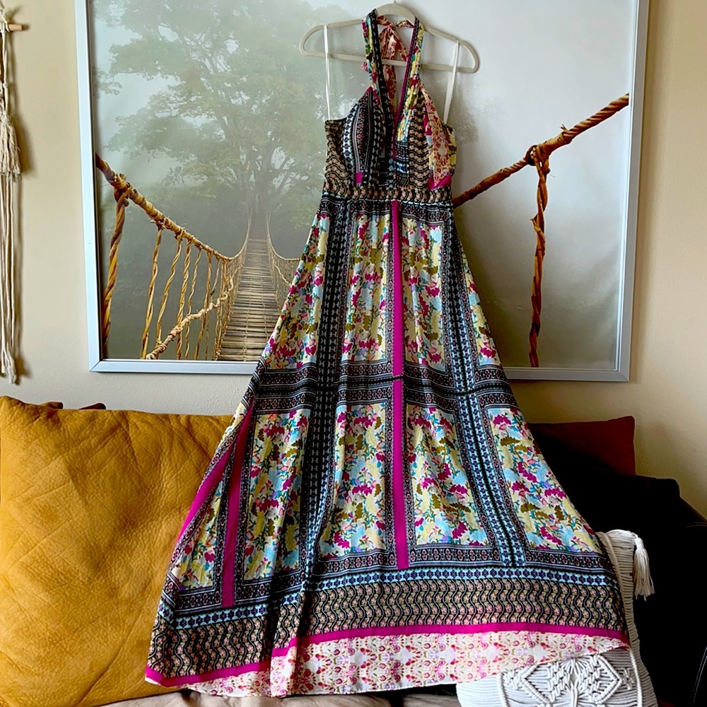 Beautiful ark & co.Backless Long dress, blue, pink, yellow, white.I wore it once